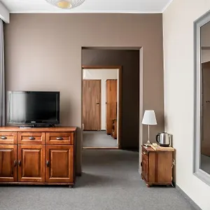 https://rezydencja-sienkiewiczowka.zakopanehotels.org