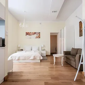 Elegant Foksal Poland