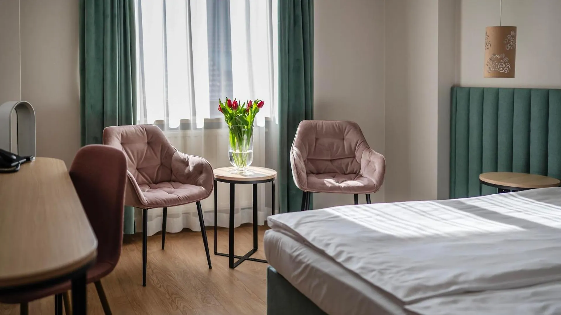 Hotel H12**** Krakow