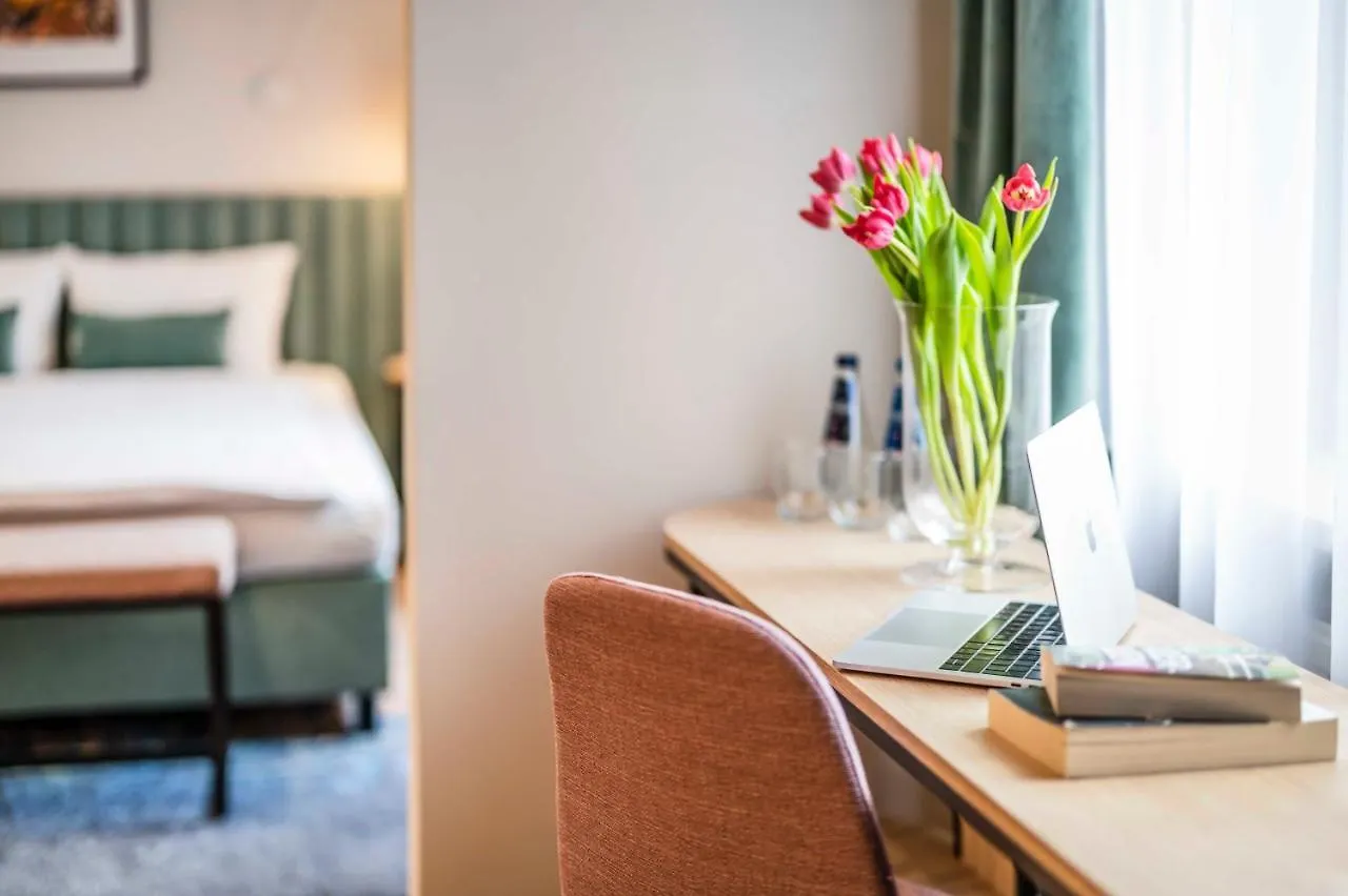 Hotel H12**** Krakow